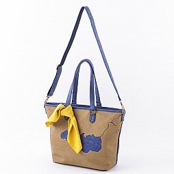 画像ギャラリー No.008のサムネイル画像 / SuperGroupies,「幻想水滸伝II」とのコラボアイテムが登場。108星の絆を感じさせる腕時計とフィールドマップをイメージしたバッグ