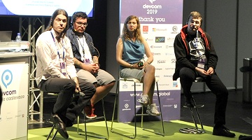 ����ǥ��δ���ץ�������Ф���devcom�ǳ��Ť��줿�֥ԥå����������å����פȤ�