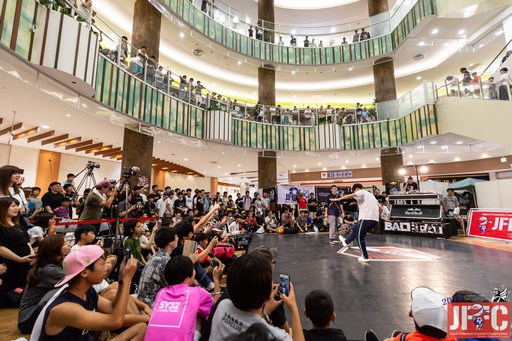 画像ギャラリー No.005のサムネイル画像 / 沖縄県で4団体のスポーツイベント開催。オンライン版自転車レースゲーム「Zwift」体験会も