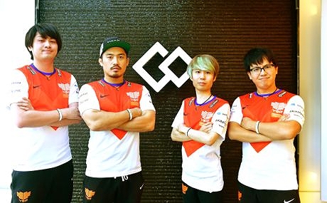 画像ギャラリー No.002のサムネイル画像 / 磁気健康ギアメーカー「コラントッテ」がYOSHIMOTO Gamingのスポンサーに