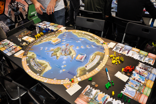 ꡼ No.002 | SPIEL'19ϥǥܡɥ೫ȯKing Racoon GamesʹɥĤˤ륤ǥܡɥκ