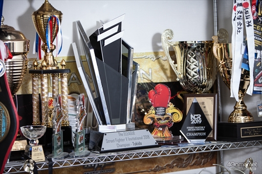 画像ギャラリー No.009のサムネイル画像 / 「世界一のプロゲーマーがやっている努力2.0」発売記念インタビュー。ときど氏に書籍の内容や大会で勝ち抜くための秘訣,近況についてを聞いた