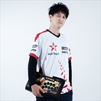 画像ギャラリー No.083のサムネイル画像 / プロシーンで活躍する格闘ゲーマー71人が振り返る2019年と2020年への抱負