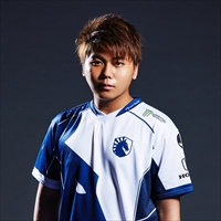 画像ギャラリー No.084のサムネイル画像 / プロシーンで活躍する格闘ゲーマー71人が振り返る2019年と2020年への抱負