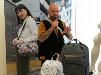 ���������꡼ No.011�Υ���ͥ������ / 1980ǯ������ޤ줿���ץ�󥰤ȥѥå��ޥ�Υ���ܥХå�������Ϫ��������ȯɽ��֥��ץ�󥰥�����Flight No.SS20�ץ�ݡ���