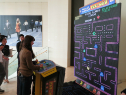 画像ギャラリー No.015のサムネイル画像 / 1980年代に生まれたキプリングとパックマンのコラボバッグが初披露。新製品発表会「キプリングエアーFlight No.SS20」レポート