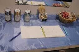 画像ギャラリー No.053のサムネイル画像 / アイドルたちの“IF”を描く「うたの☆プリンスさまっ♪」の企画展「Another World 〜WHITE&BLACK〜」が開催中。前期「WHITE SIDE」の模様をレポート