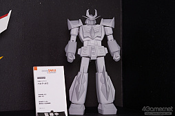 ���������꡼ No.242�Υ���ͥ������ / �̿��ǳڤ���������ե����ƥ��Х�2020[Winter]���������������ץ쥤�䡼�⻣�äƤ���