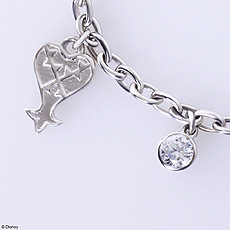 画像ギャラリー No.014のサムネイル画像 / 「キングダム ハーツ」グッズの新商品として,シルバーのブレスレット2種とネックレス,チャームセット3種が9月発売へ