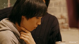 画像ギャラリー No.076のサムネイル画像 / きれいな花には“棘”がある。まるで人狼ゲームのような「月とオオカミちゃんには騙されない」の魅力を8話までの放送回で振り返る