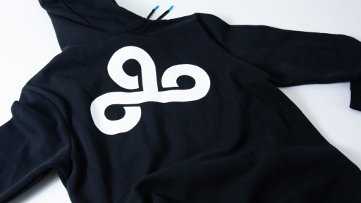 画像ギャラリー No.006のサムネイル画像 / eスポーツチーム「Cloud9」のアパレルグッズがオンラインストア「FUTAROKU」で3月12日に発売