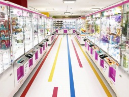 画像ギャラリー No.003のサムネイル画像 / アミューズメント施設「タイトーFステーション 川崎ルフロン店」が本日オープン