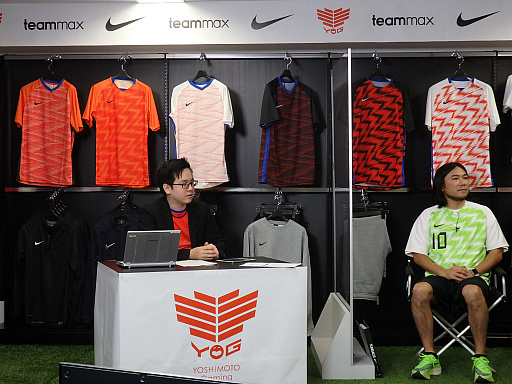 ���������꡼ No.003�Υ���ͥ������ / �֤褷��ȥ����ߥ� ����˥ե�������̲�ץ�ݡ��ȡ�������Ȥ��Ƥθ��̤䥹�ݥ󥵡������θ��ɤ��ʤɡ��ץ������ޡ��λ��������˥ե����������