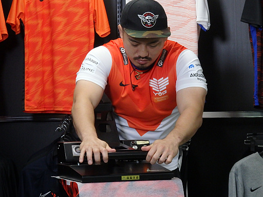 ���������꡼ No.009�Υ���ͥ������ / �֤褷��ȥ����ߥ� ����˥ե�������̲�ץ�ݡ��ȡ�������Ȥ��Ƥθ��̤䥹�ݥ󥵡������θ��ɤ��ʤɡ��ץ������ޡ��λ��������˥ե����������