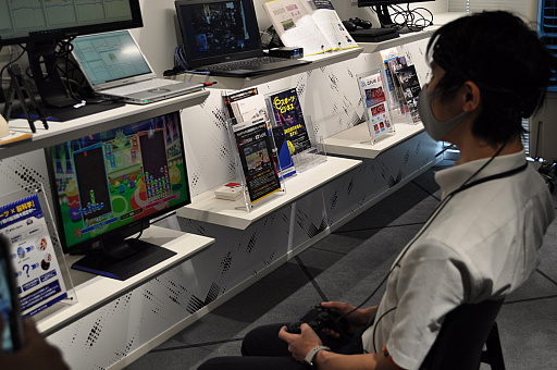 画像ギャラリー No.007のサムネイル画像 / 最先端のeスポーツ交流施設「eXeField Akiba」内覧会レポート。NTTe-Sportsが目指す,新しい文化・社会の創造を発信する