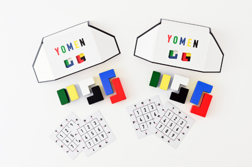 ���������꡼ No.004�Υ���ͥ������ / ����������֥���פ�9��24��ȯ�䡣������������󤫤���꤬���ĥ֥��å��η���������Ƥ�