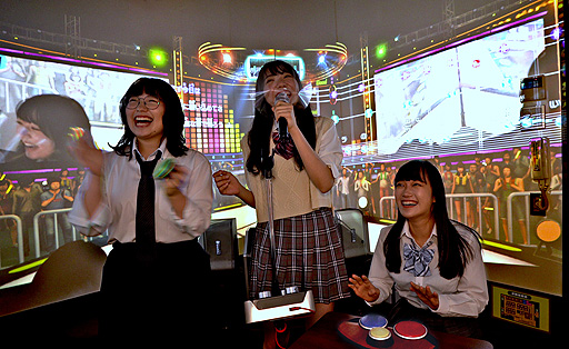 カラオケと音ゲーを融合させた ゲームカラオケ が 10月30日オープンの カラオケまねきねこ 渋谷本店 に導入へ