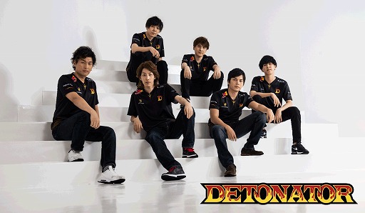 画像ギャラリー No.002のサムネイル画像 / DETONATOR FASHIONがアーバンリサーチとコラボ。限定商品を12月22日より販売