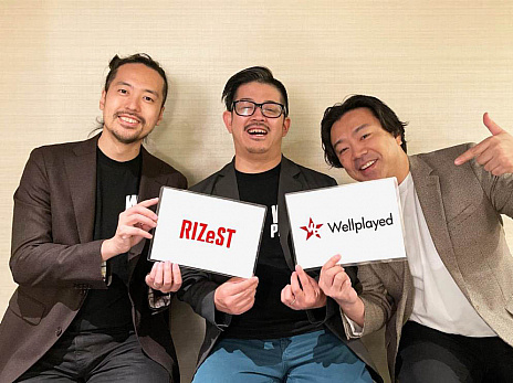 ���������꡼ No.001�Υ���ͥ������ / e���ݡ��Ļ��Ȥ�Ÿ������RIZeST�ȥ�����ץ쥤�ɤ���ʻ��������롣������ϡ֥�����ץ쥤�ɡ��饤�����ȡ�