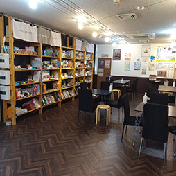 ���������꡼ No.003�Υ���ͥ������ / �ܡ��ɥ��������򤭥��ե���AsoVIVA JOKer�פ�Ź��¸³����Ū�˥��饦�ɥե���ǥ��󥰤�»���