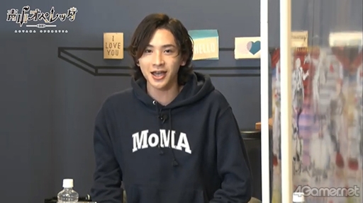 画像ギャラリー No.009のサムネイル画像 / 舞台衣装&イラストが初お披露目された「青山オペレッタ」特番レポート。6人の弾ける笑顔を,その目に焼き付けちゃって♪