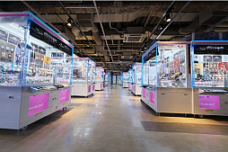 画像ギャラリー No.006のサムネイル画像 / セガ新宿歌舞伎町が12月23日にリニューアルオープン。記念イベントも