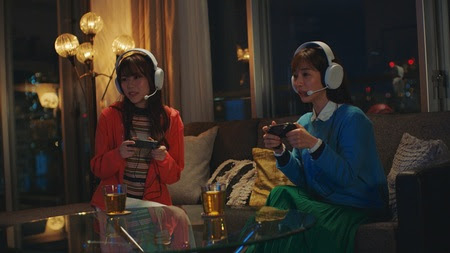 ���������꡼ No.001�Υ���ͥ������ / ����ߤʼ¤��󤬽б餹���OCN�פο�CM���������ϡ�e���ݡ��ĥץ쥤�䡼�Ӥۤ���4��