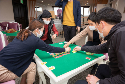 富士山ふもとのホテルでボードゲームが楽しめる 天空のボードゲームcafe Bar が4月3日にオープン