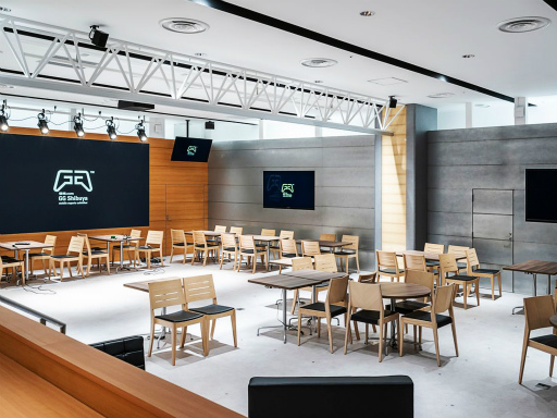 画像ギャラリー No.004のサムネイル画像 / ゲーミンググラス「PLAIDe」最新モデルを,eスポーツカフェで体験