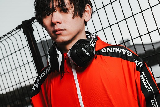 ���������꡼ No.007�Υ���ͥ������ / Rush Gaming�������ߥ󥰥֥��ɡ�ASTRO Gaming�פȥ��ݥ󥵡����å׷��������