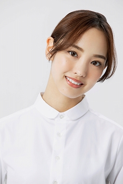 画像ギャラリー No.001のサムネイル画像 / プロeスポーツチーム「原宿 STREET GAMERS」の公式アンバサダーにモー娘。OGの飯窪春菜さんが就任