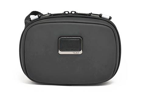 画像ギャラリー No.003のサムネイル画像 / トゥミ,eスポーツに特化したプロ仕様のバッグとアクセサリーのコレクションを発売