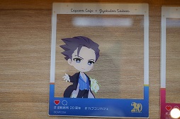 画像ギャラリー No.008のサムネイル画像 / カプコンカフェ×「逆転裁判」シリーズではキャラたちがきらびやかな盛装で登場! 一部グッズの先行公開&試食レポートをお届け