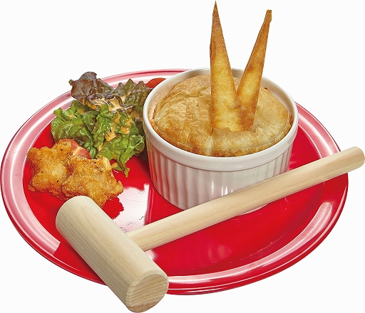 画像ギャラリー No.017のサムネイル画像 / カプコンカフェ×「逆転裁判」シリーズではキャラたちがきらびやかな盛装で登場! 一部グッズの先行公開&試食レポートをお届け