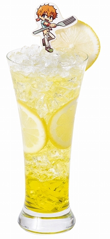 画像ギャラリー No.048のサムネイル画像 / カプコンカフェ×「逆転裁判」シリーズではキャラたちがきらびやかな盛装で登場! 一部グッズの先行公開&試食レポートをお届け