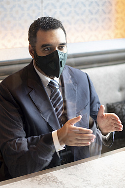 画像ギャラリー No.011のサムネイル画像 / サウジアラビアの王子再び。「日・サeスポーツマッチ」で公式来日したフェサール王子に,3年間の歩みを聞いた