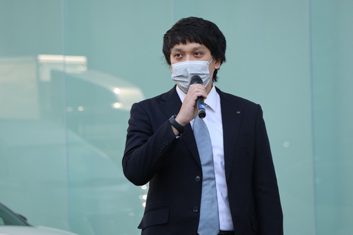 画像集#006のサムネイル/「人生ゲーム」と「日産キックスe-POWER」がコラボした“リアル人生ゲーム”の出発式が開催に。2組4名の挑戦者がルーレットまかせの旅に出た