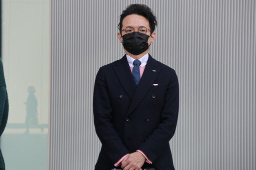 画像集#007のサムネイル/「人生ゲーム」と「日産キックスe-POWER」がコラボした“リアル人生ゲーム”の出発式が開催に。2組4名の挑戦者がルーレットまかせの旅に出た