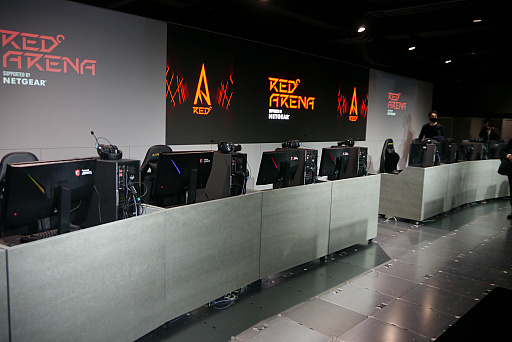 画像ギャラリー No.019のサムネイル画像 / 東京タワーの“足元”に誕生する「RED゜TOKYO TOWER」内覧会レポート。eスポーツからボードゲームまで,さまざまなゲームを楽しめる