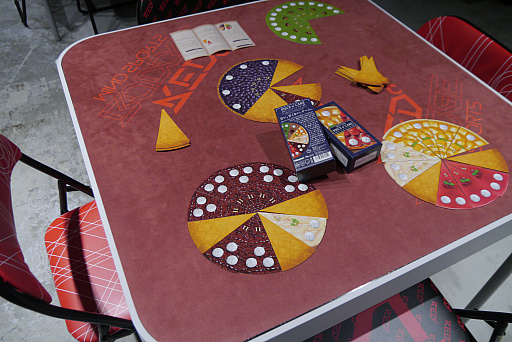 画像ギャラリー No.026のサムネイル画像 / 東京タワーの“足元”に誕生する「RED゜TOKYO TOWER」内覧会レポート。eスポーツからボードゲームまで,さまざまなゲームを楽しめる