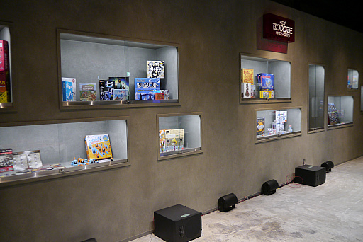 画像ギャラリー No.027のサムネイル画像 / 東京タワーの“足元”に誕生する「RED゜TOKYO TOWER」内覧会レポート。eスポーツからボードゲームまで,さまざまなゲームを楽しめる