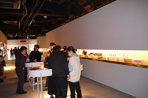 画像ギャラリー No.028のサムネイル画像 / 東京タワーの“足元”に誕生する「RED゜TOKYO TOWER」内覧会レポート。eスポーツからボードゲームまで,さまざまなゲームを楽しめる