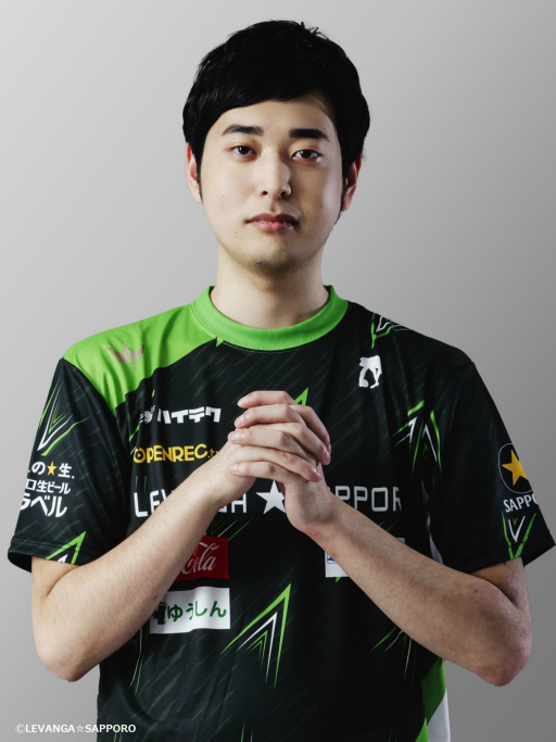 画像ギャラリー No.003のサムネイル画像 / eスポーツチーム「レバンガ☆SAPPORO」が真春選手ら5名とアナリスト1名の選手契約に合意