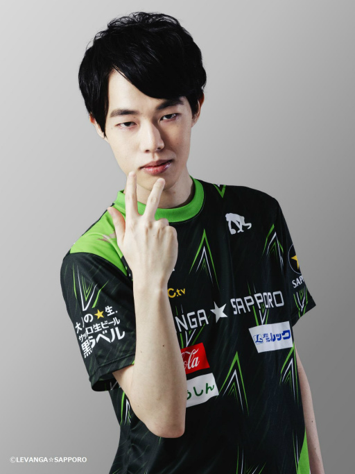画像ギャラリー No.004のサムネイル画像 / eスポーツチーム「レバンガ☆SAPPORO」が真春選手ら5名とアナリスト1名の選手契約に合意