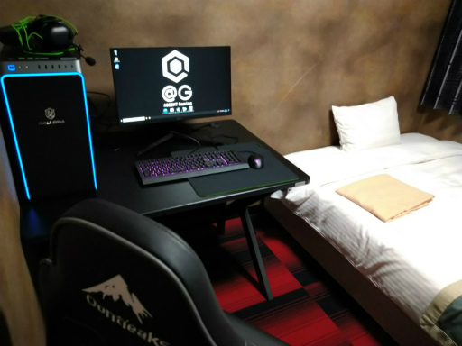 画像ギャラリー No.004のサムネイル画像 / eスポーツを体験できる「@G(あっとじー)」がホテルフロンティアいわきにオープン