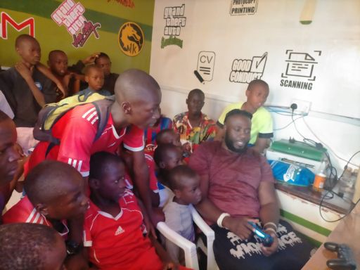 ���������꡼ No.004�Υ���ͥ������ / REEV��SOLTILO�ȶ�̳��ȡ����եꥫ�����˥��Υ����ˤ���ع���e���ݡ����θ����»�