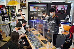 ���������꡼ No.005�Υ���ͥ������ / �ɥ��⡤SCARZ�����ä����X-MOMENT�ץ쥼��� e���ݡ��ĥե��󥤥٥�ȡפΥ�ݡ��Ȥ����