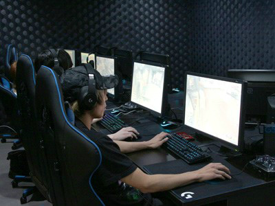 画像ギャラリー No.005のサムネイル画像 / 飛鳥未来きずな高等学校“eスポーツコース”を2022年12月まで開講