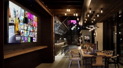 ���������꡼ No.002�Υ���ͥ������ / ���Х������äƥۥƥ�õ�����⥯������AR�θ��ץ�������Moxy Universe, Play Beyond ��Moxy ͷ�����󾡤����ɡ�Ƴ��