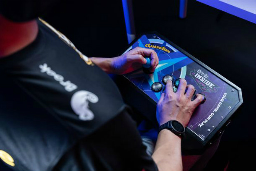 ���������꡼ No.007�Υ���ͥ������ / ���ѡ�Brook����������ȤȤ��EVO 2022�˻���